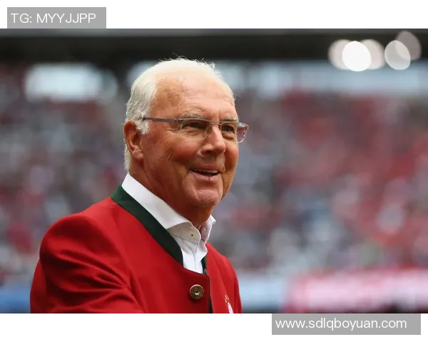 德国足球历史上十大顶尖球星排名及其传奇事迹解析