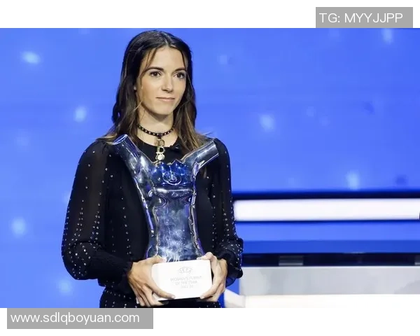 全球最具颜值的女子足球球星排行 这些美女球员实力与外貌并存