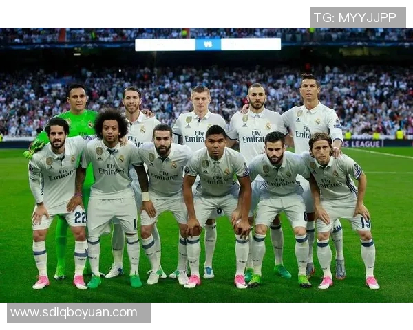 十大努力拼搏的足球球星排名，他们的奋斗精神值得学习