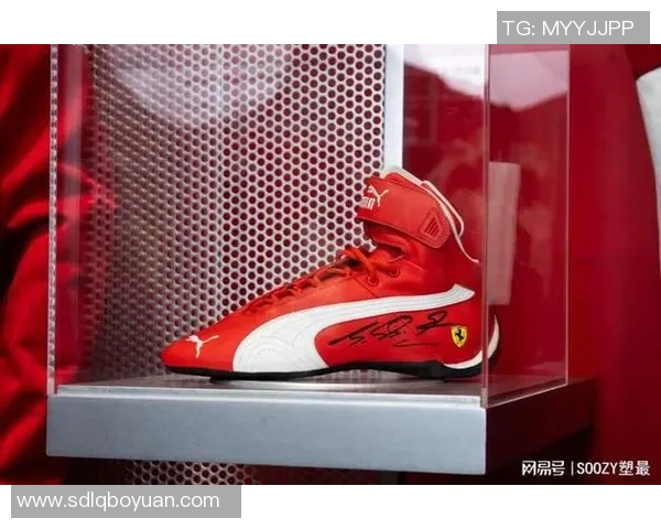 穿红色足球鞋的彪马球星崛起，演绎速度与激情的赛场传奇