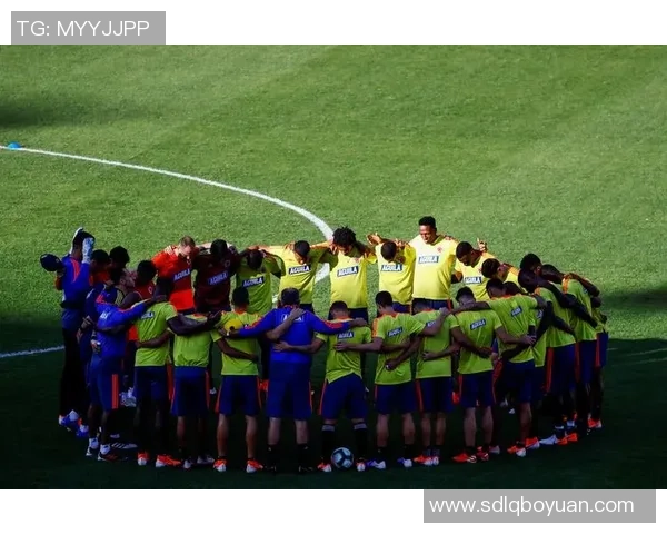 哥伦比亚足球巨星的辉煌历程与影响力解析 哥伦比亚足球巨星的辉煌历程与影响力解析